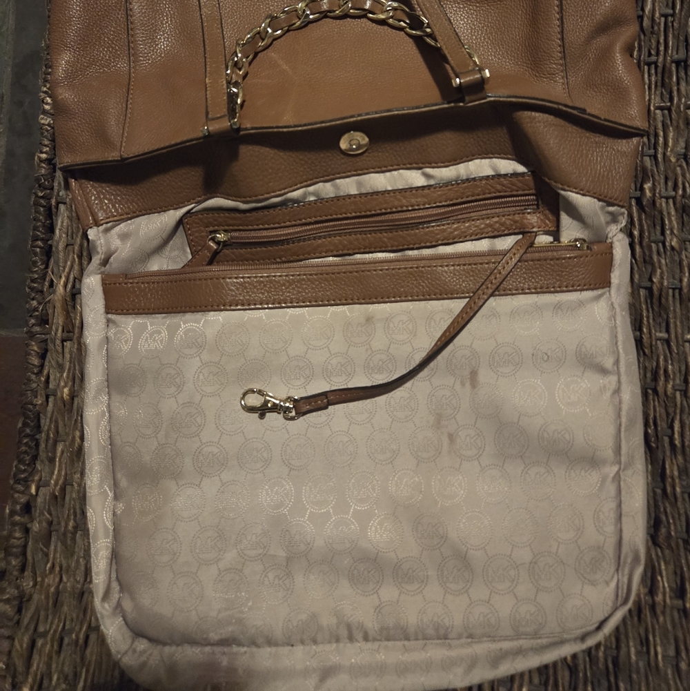 Michael Kors Tan Work Tote Pebbled Leather Gold Medium Harper Everyday Work Bag - Picture 10 of 16